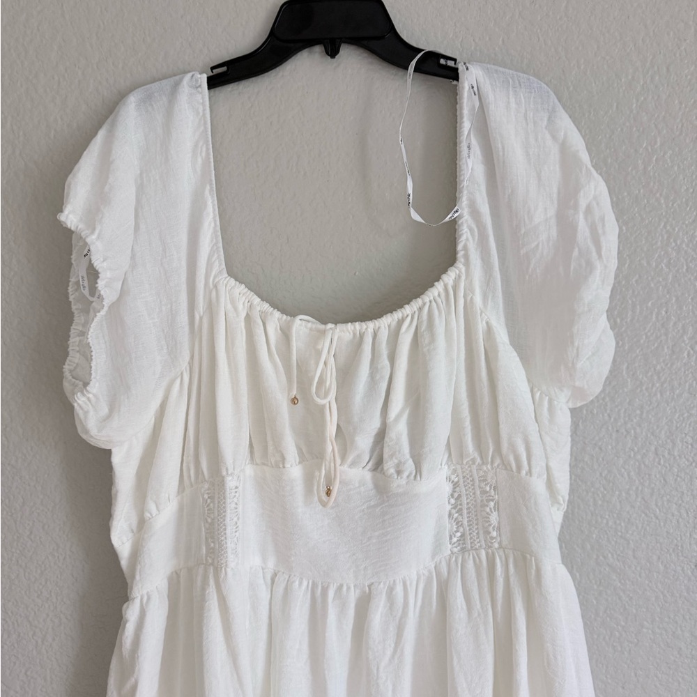 City Chic Plus Size Maxi White Maxi Dress with Lace Details - Picture 4 of 7